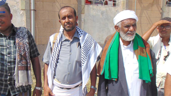 النائب منصور واصل يتقدم وقفة في كلية تربية زبيد تنديدا بجريمة العدوان الصهيوني في غزة