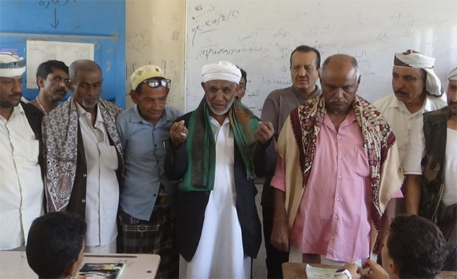 عضو مجلس النواب منصور واصل يناقش تفعيل الأنشطة الصيفية ويتفقد مراكز الامتحانات بالجراحي