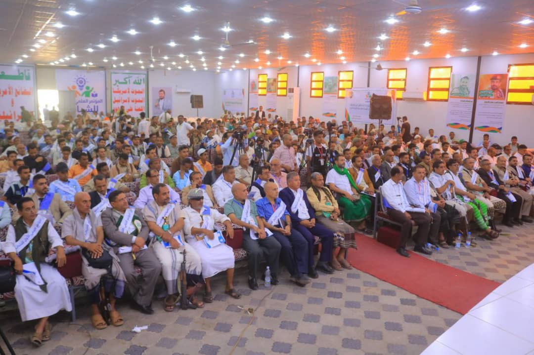 انعقاد فعاليات المؤتمر العلمي الأول للشباب بمحافظة الحديدة بحضور المحافظ وعضو مجلس النواب بغوي